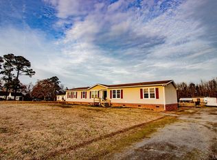 932 S Sandy Hook Rd, Shiloh, NC 27974