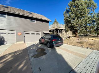 64320 Crosswinds Rd, Bend, OR 97703