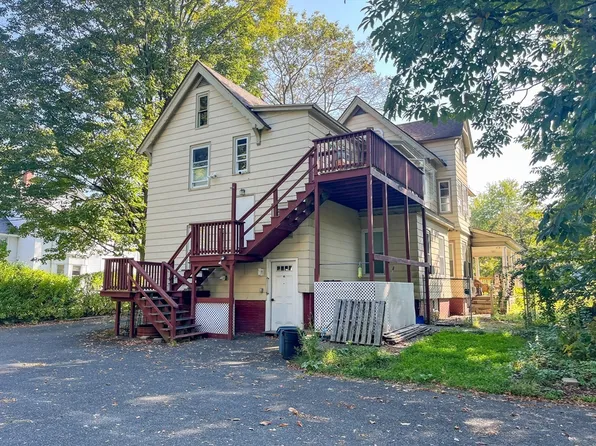 30 Grinnell St, Greenfield, MA 01301