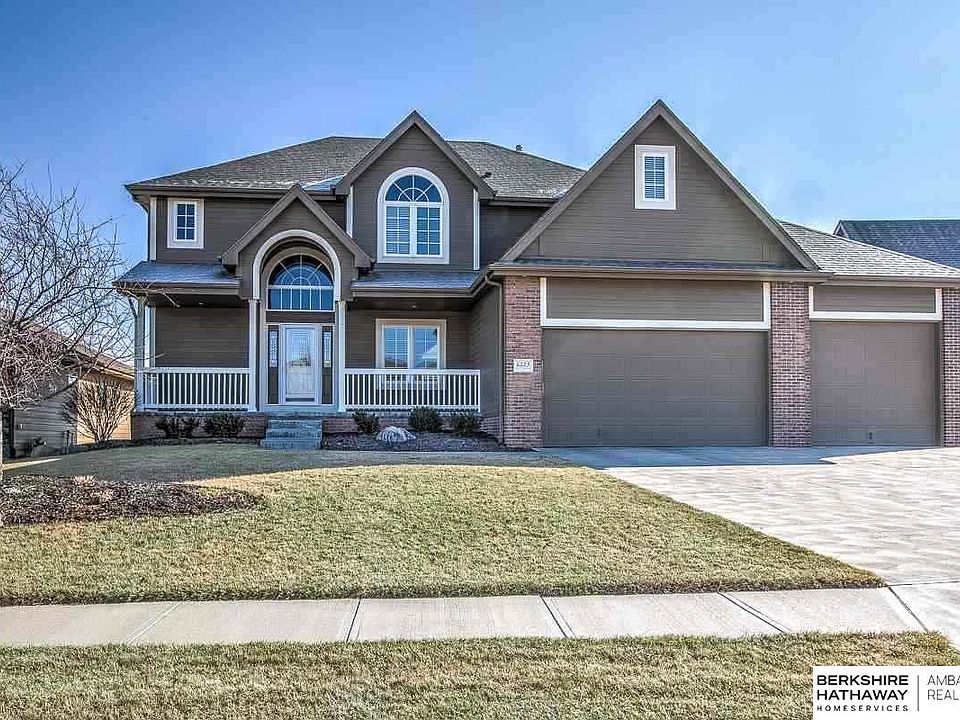 1st image of 6223 N 157 Avenue Cir