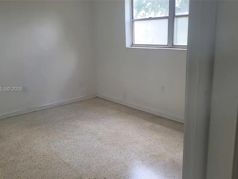 720 NW 27th Ct #5 — Photo 11