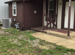1221 W Main St, Belleville, IL 62220