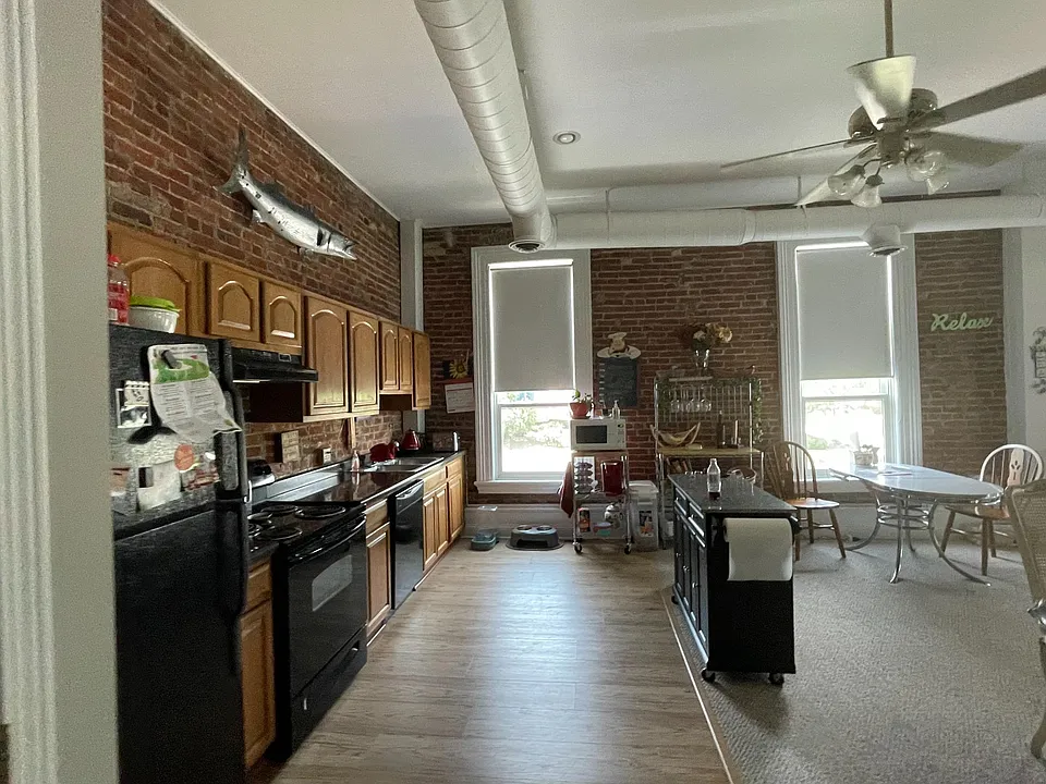 Open kitchen