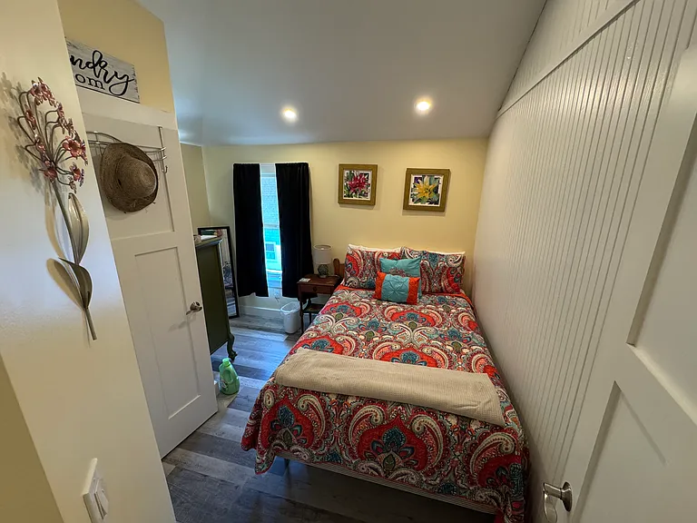 5 Tioga Ave — Photo 9