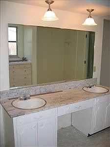 4th image of 5709 7 Gables Ave