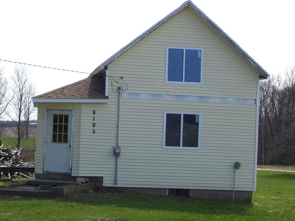 1st image of 9195 E Clock Rd