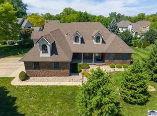 21 Mayflower Dr, Terre Haute, IN 47803
