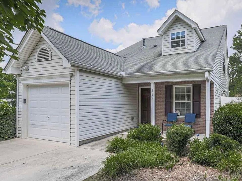 1st image of 262 Silver Ridge Dr