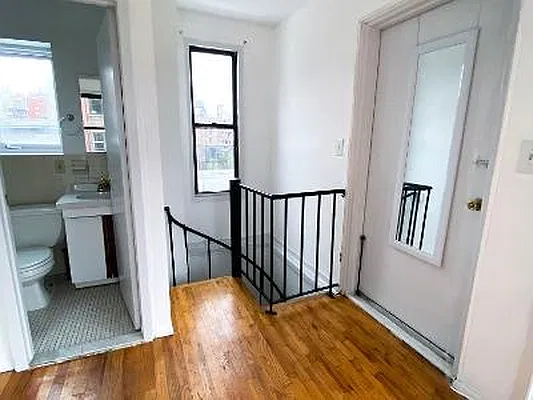 Rented by Magnone Real Estate | media 2
