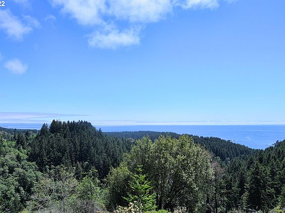 3rd image of 18602 Lone Ranch Rd