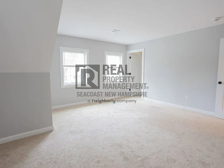 8 Winslow Dr — Photo 16