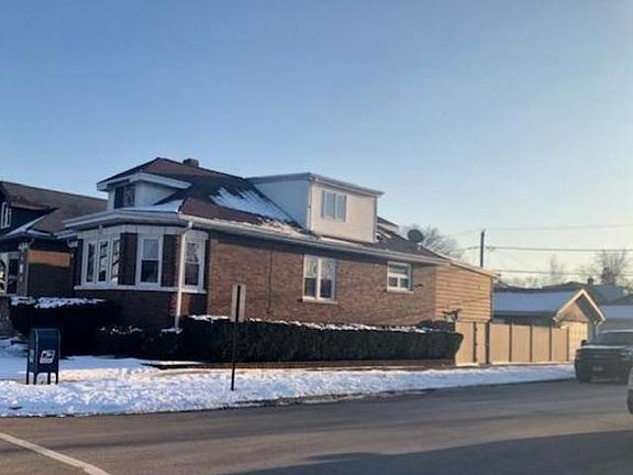 2nd image of 7827 W Cressett Dr