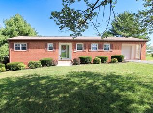 2056 Knightly Mill Rd, Fort Defiance, VA 24437