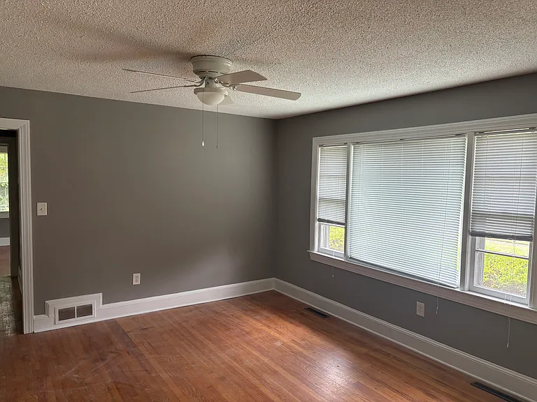 1501 W Ragsdale Rd — Photo 8