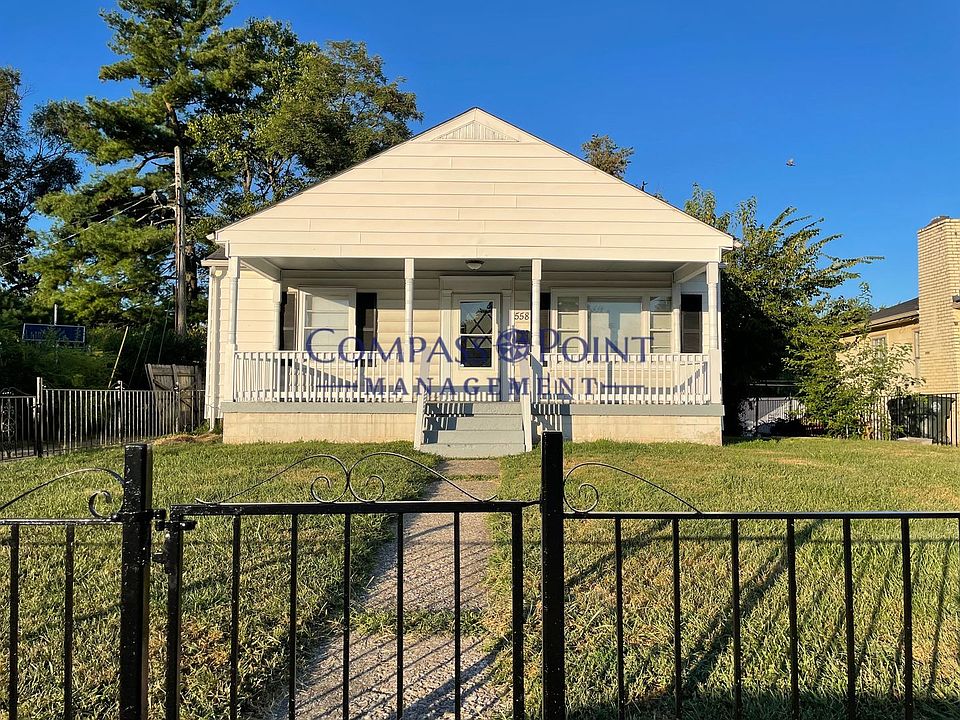 1st image of 558 Emerson Dr