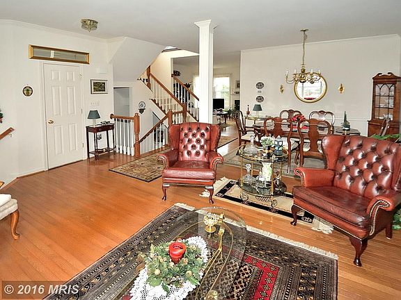 3rd image of 13200 Ashnut Ln