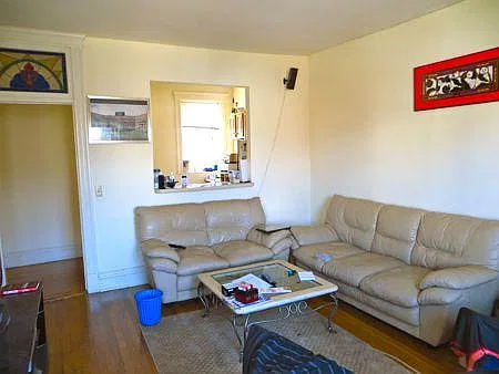 102 Queensberry St #14