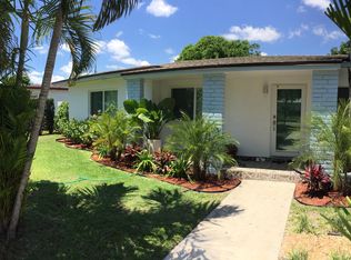 16050 NE 9th Pl, North Miami Beach, FL 33162