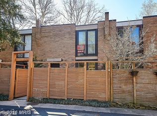 11447 Washington Plz W, Reston, VA 20190