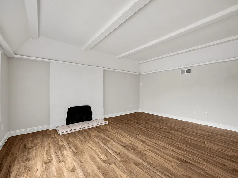 730 N Kathleen Ln — Photo 11