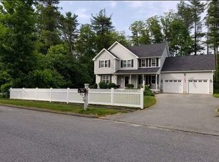 27 Draper Woods Rd, Sturbridge, MA 01518