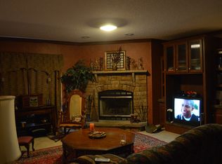 422 County Road 155, Stringer, MS 39481