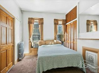 15 Pilling St, Brooklyn, NY 11207