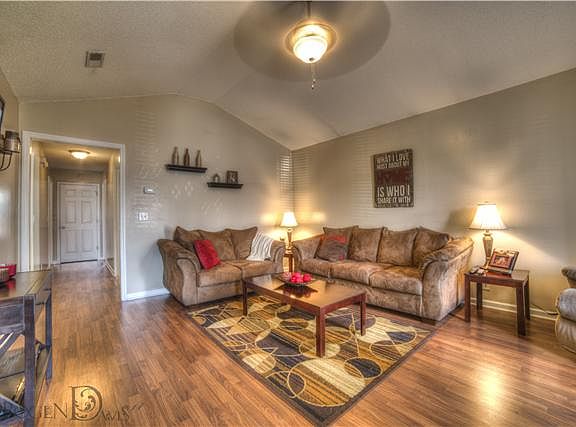 3rd image of 5054 Cornelius Dr
