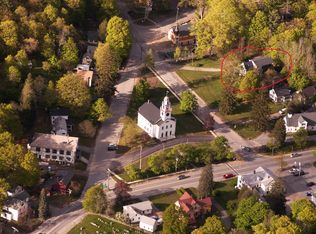 11 Carter St #1, Berlin, MA 01503