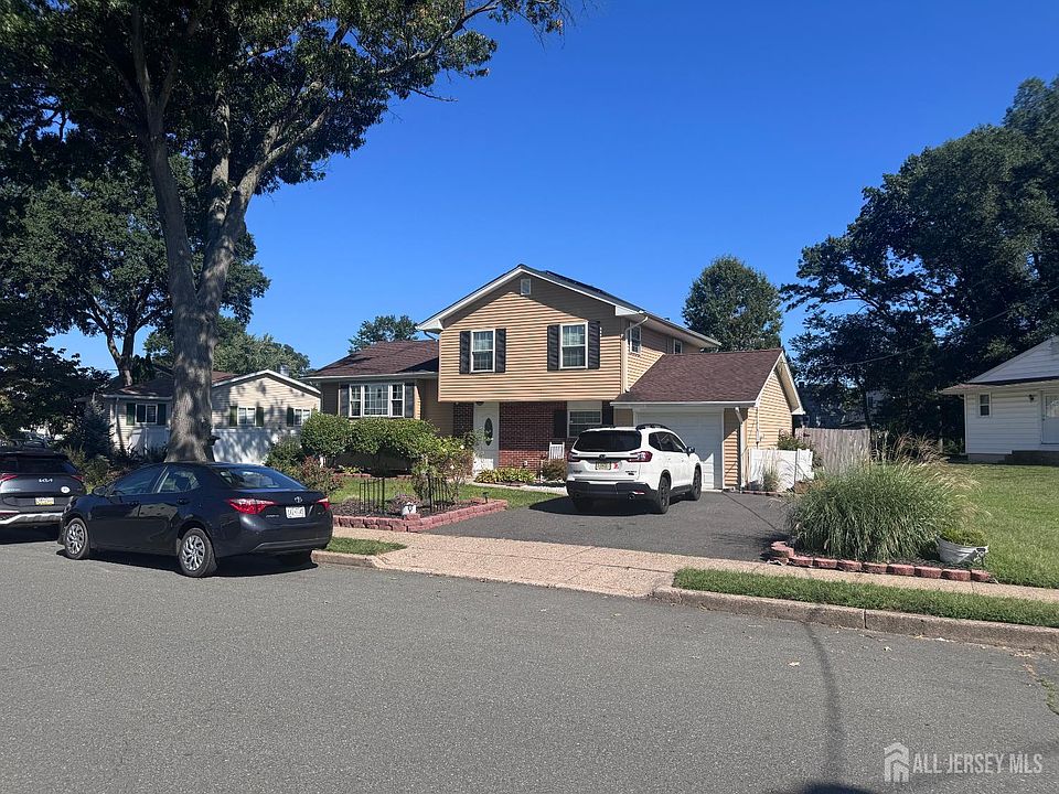 1st image of 7 Verona Ave