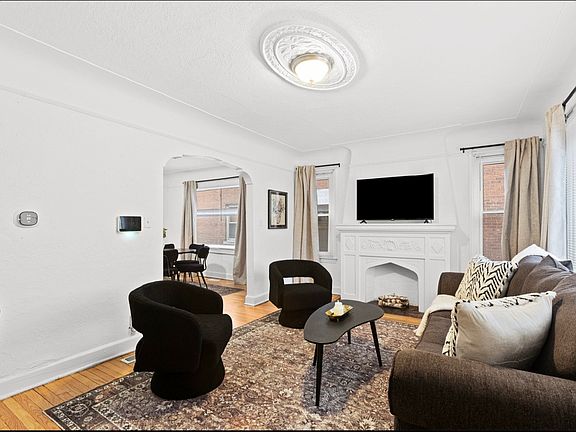 2nd image of 4482 Yorkshire Ave