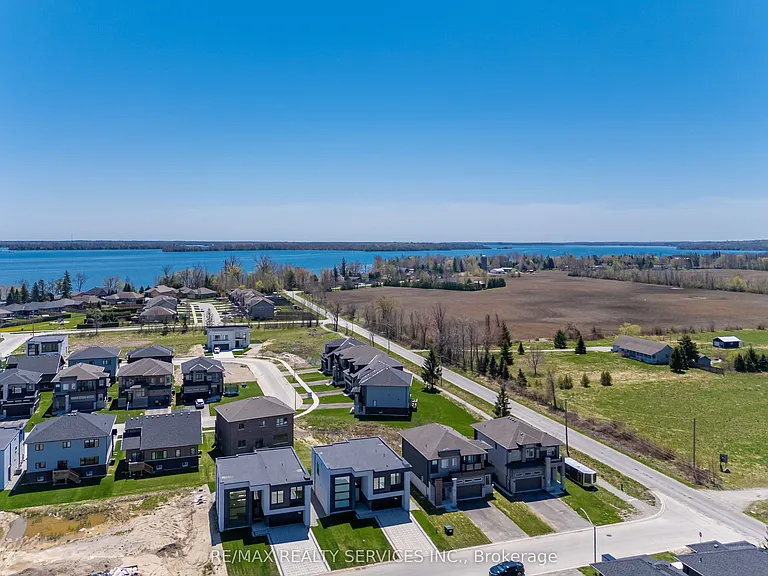 3700 Quayside Dr — Photo 4