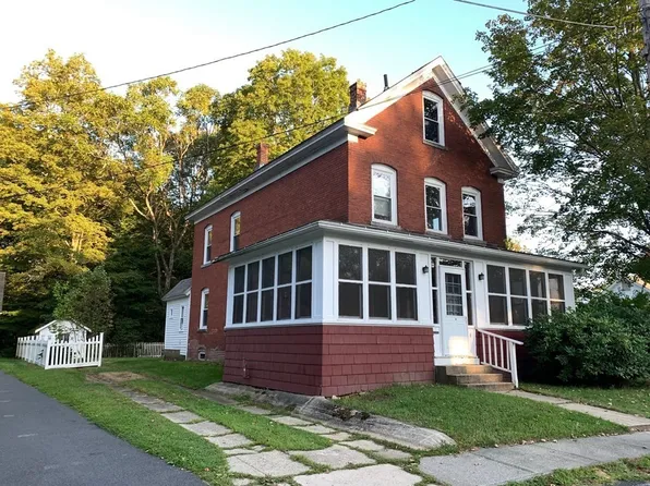 8 Pleasant St, Turners Falls, MA 01376