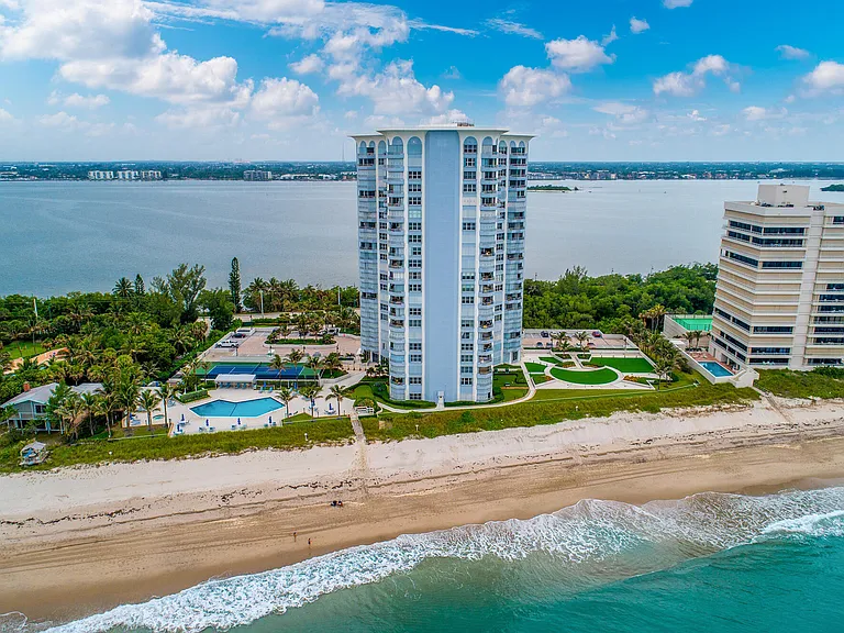 5200 N Ocean Dr #606 — Photo 32