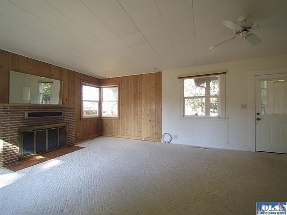 4th image of 914 W 14914 W Fourteenth
