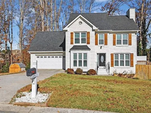 2970 Waverly Place Dr, Dacula, GA 30019