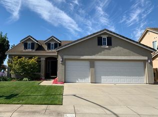 2300 Steinbeck Dr, Modesto, CA 95356