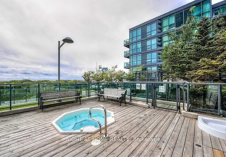 219 Fort York Blvd #3307 — Photo 22