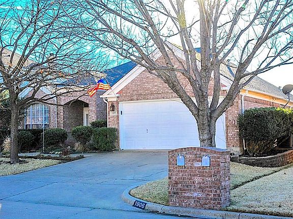 2nd image of 1906 Palencia Ct