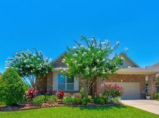 2414 W Tuschman Dr, Pearland, TX 77581