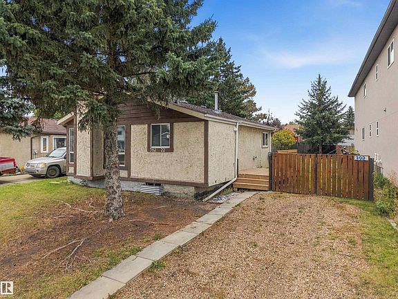 2nd image of 3927 22nd Ave NW