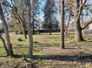 3055 N Foothill Rd, Medford, OR 97504