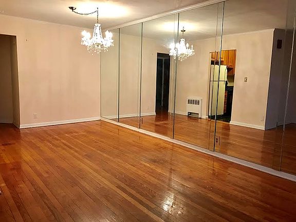 3rd image of 2132 150th St #1FL