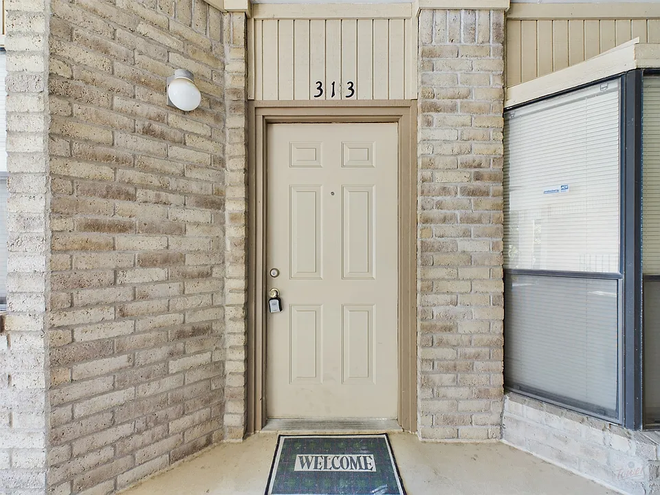 3316 Guadalupe St #313