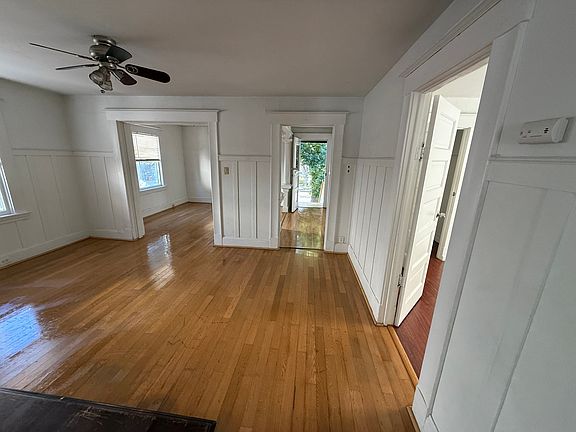 5th image of 2014 18th St APT C