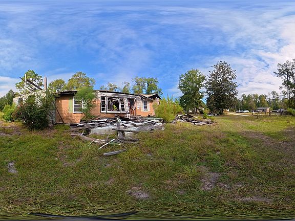 3rd image of 89 Riverview Rd