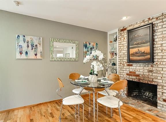 4th image of 6637 Edgemoor Way
