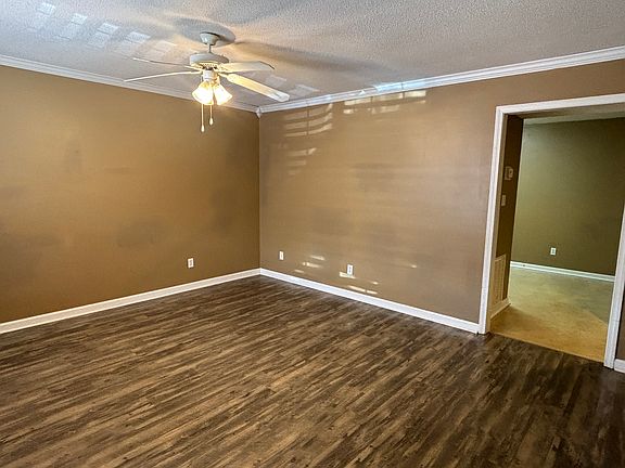 4th image of 4748 Scepter Way