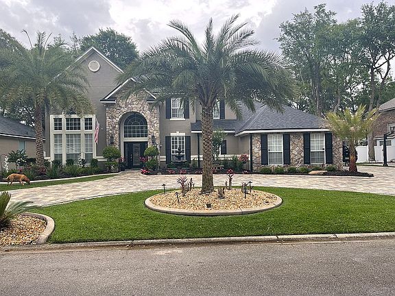 2nd image of 225 N Checkerberry Way