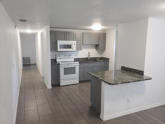 5th image of 5401 E Columbus Dr